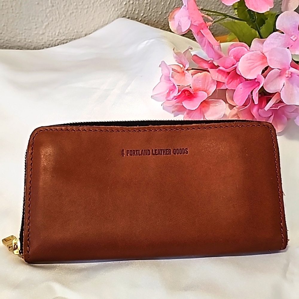 Portland  Leather Honey Accordion Leather Zip Around Wallet Price Firm